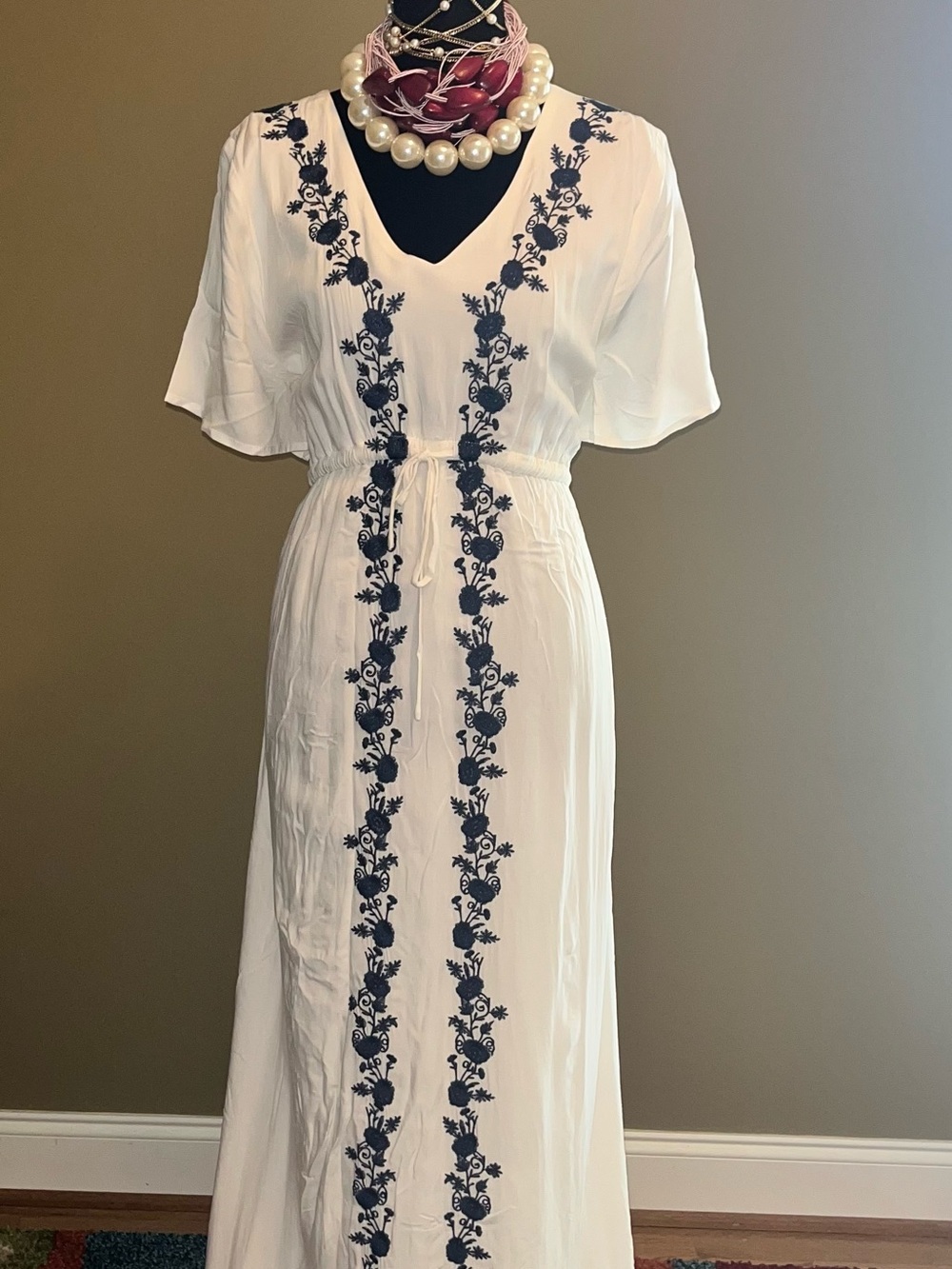 Polagram White Embroidered V-Neck Maxi Dress with Navy Floral Trim